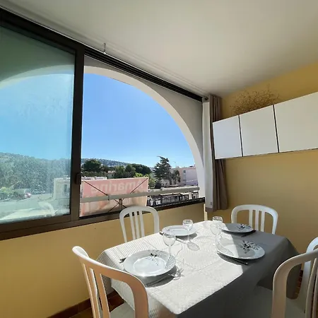 Cosy, Proche Plage, Parking Prive, Animaux Admis - Fr-1-338-559 Apartment *